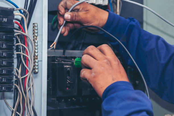 Professional Electrician in New Carrollton, MD